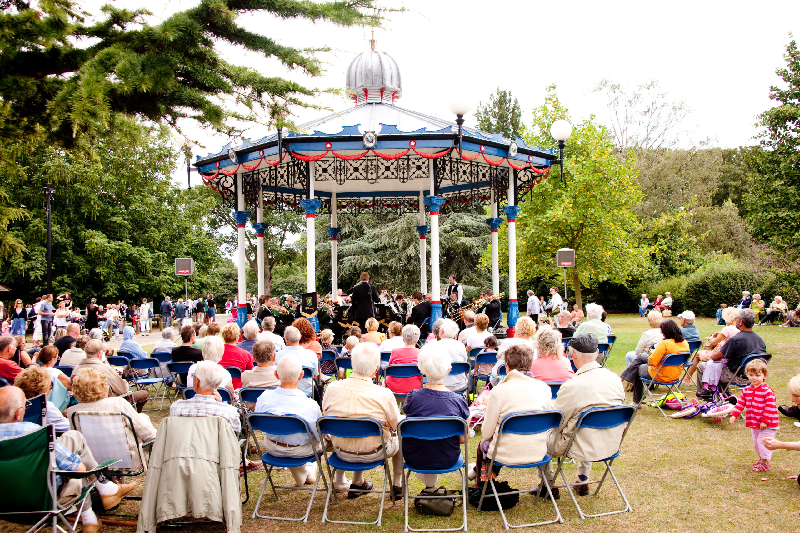 Music in the Park | The Sarfendas Band & Southend Wind Orchestra ...